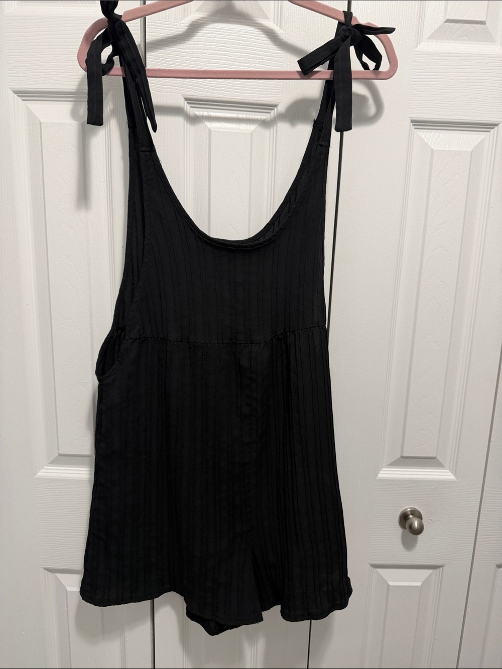 SHEIN Black Ribbed Tie-Shoulder Tank Romper